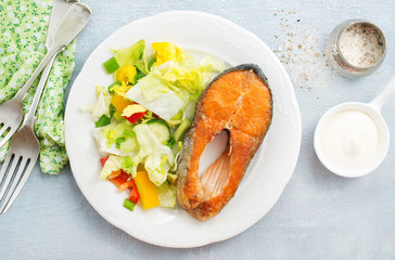salmon with salad