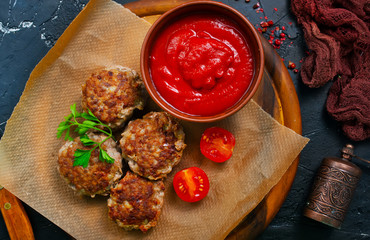 meatballs with sauce