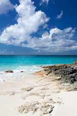 Fototapeta na wymiar Caribbean Island Beach And Sky