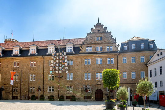&Ouml;hringen, Schloss 