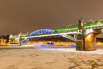 Andrew's bridge on Frunzenskaya embankment in Moscow, Russia.. Night, winter.