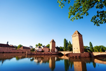 Obraz premium Grande Ile with towers and bridges in Strasbourg