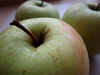 green apple