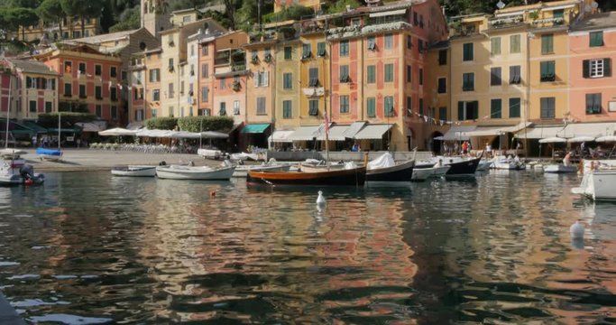 Chiesa Divo Martino and colourful buildings in the harbour, Portofino, Genova (Genoa), Liguria, Italy, Europe 