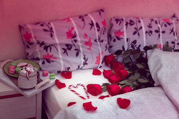 breakfast in bed with red roses