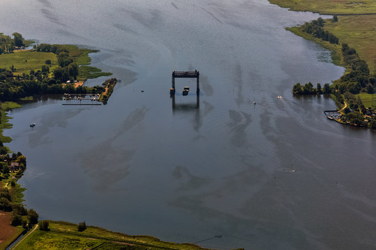 Hubbruecke Karnin, Mecklenburg-Vorpommern, Deutschland, Luftaufnahme