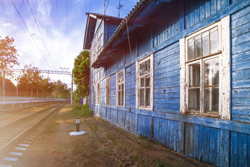 Fototapeta na wymiar old wooden building at railway station