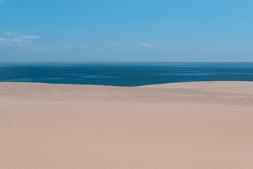 Fototapeta na wymiar sand dunes in the canary islands
