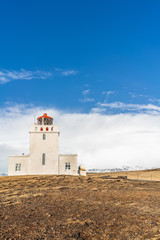 Fototapeta na wymiar Leuchtturm Dyrhólaey in Island