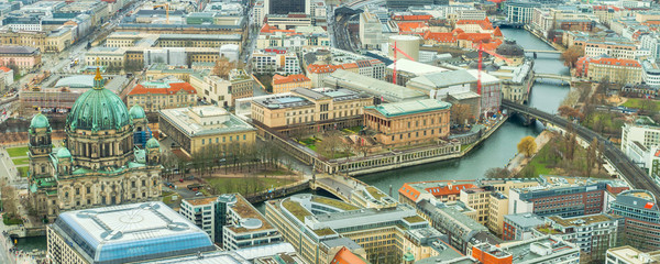 Fototapeta premium view of the roofs of the big city