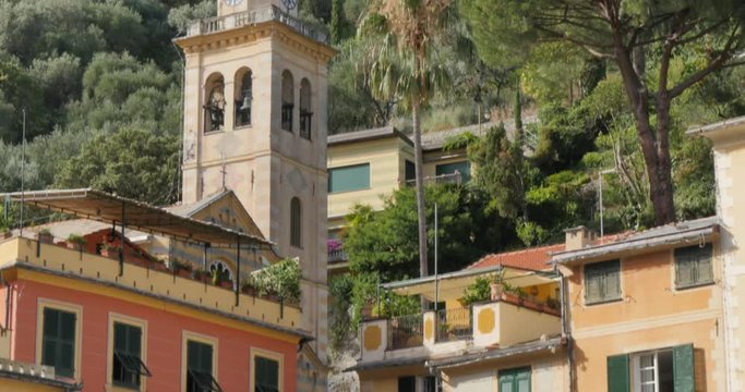 Chiesa Divo Martino and colourful buildings in the harbour, Portofino, Genova (Genoa), Liguria, Italy, Europe 