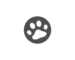 Fototapeta premium Paw logo vector