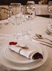 elegant table setting