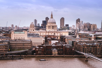 Fototapeta na wymiar Panoramic view of Saint Paul Cathedral in London. View from Tate Modern museum.