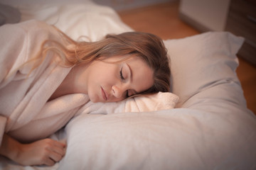 Obraz na płótnie Canvas Portrait of a beautiful woman sleeping.