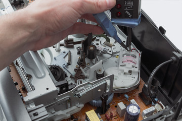 Repair cassette video player. Repair electronic video player.