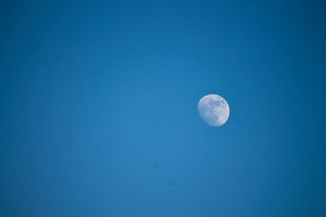 luna nel cielo