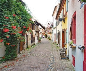 Eguisheim, Alsacia, Francia, Europa