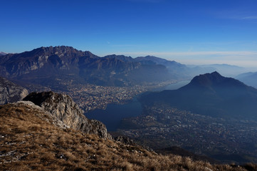 MOUNTAIN AROUND COMO LAKE