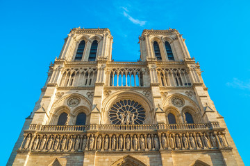 Fototapeta na wymiar facade of notre dame de Paris, medieval cathedral (church) in paris, france