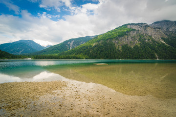 Sommer am Plansee in den Alpen von &Ouml;sterreich