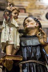Obraz premium Statua religiosa interni Chiesa del Rosario - Sassari - Sardegna