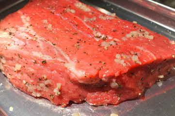 牛肉 ローストビーフ 赤身 胡椒