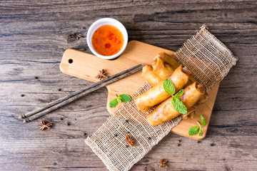 deep fried spring rolls, Por Pieer Tod or Fried spring rolls (Thai Spring Roll) Snacks and snacks that are popular with Thai and Chinese people.