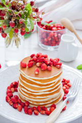Pancakes with Wild Strawberries