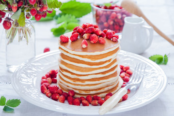 Pancakes with Wild Strawberries