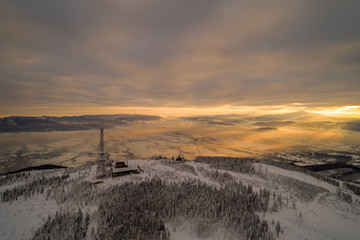 Krajobraz górski- szczyrk skrzyczne © BlackMediaHouse