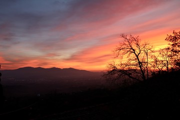 Tuscany sunset moments 
