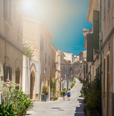 Obraz premium Historic street at sunset