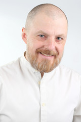 Obraz premium portrait of a bearded happy man