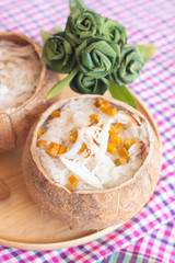 GLUTINOUS RICE ROASTED IN COCONUT or Sticky rice soaked in coconut milk