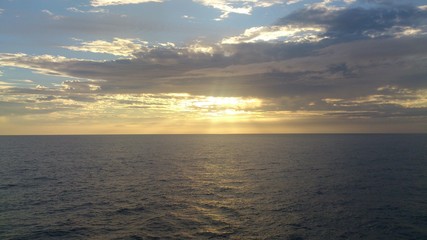 Obraz premium sunset over the sea
