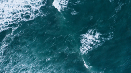 Fototapeta na wymiar Mer agitée
