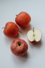 Apples 