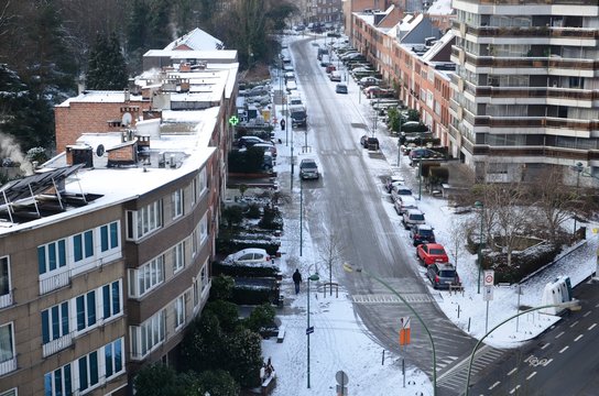 Bruxelles : Quartier Edmond Machtens sous la neige (Molenbeek-Saint-Jean)
