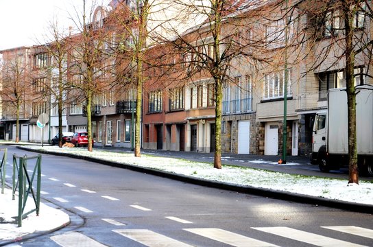 Bruxelles : Quartier Edmond Machtens sous la neige (Molenbeek-Saint-Jean)

