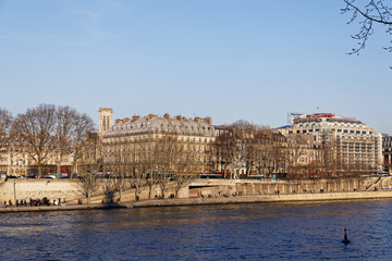 Fototapeta premium Seine River - Paris, France