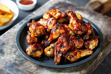 Barbecue chicken wings with sauce