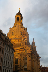 Fototapeta na wymiar Church of Our Lady, or Frauenkirche in Dresden