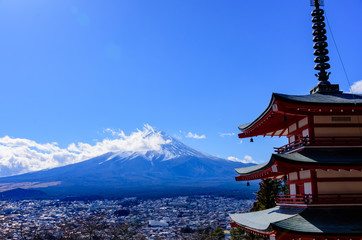 Fototapeta premium 新倉山浅間公園からの富士山