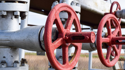 Shut-off valves on the high-pressure well flowing equipment. Oil equipment