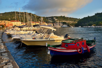 Fototapete bei efototapeten.de bestellen   