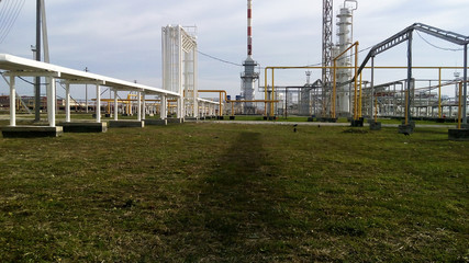 Fototapeta na wymiar The oil refinery