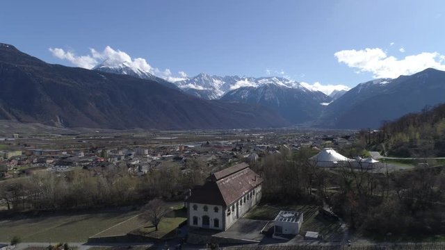 Belle Usine Fully back traveling - Aerial 4K