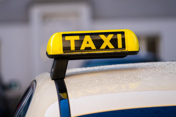 Taxi