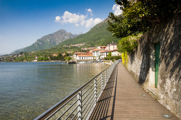 Obraz premium Abbadia Lariana (Lago di Como, Lombardia)